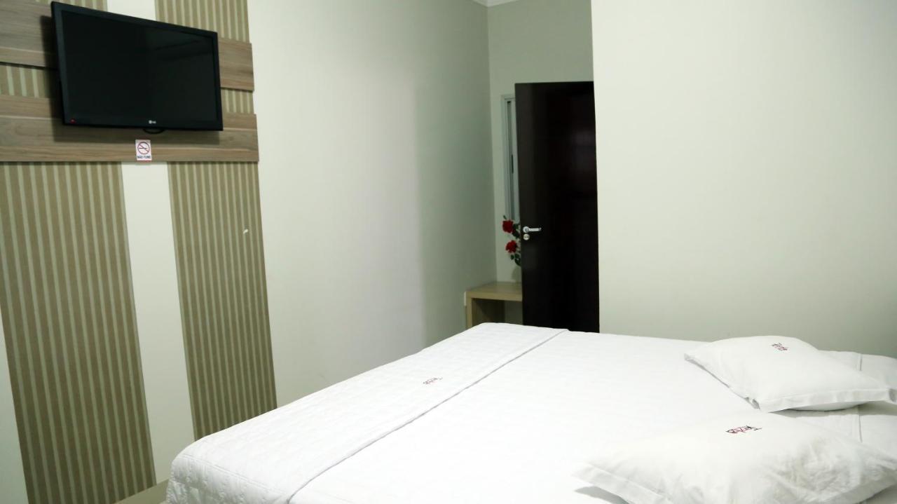 Tezla Hotel 东普里马韦拉 外观 照片