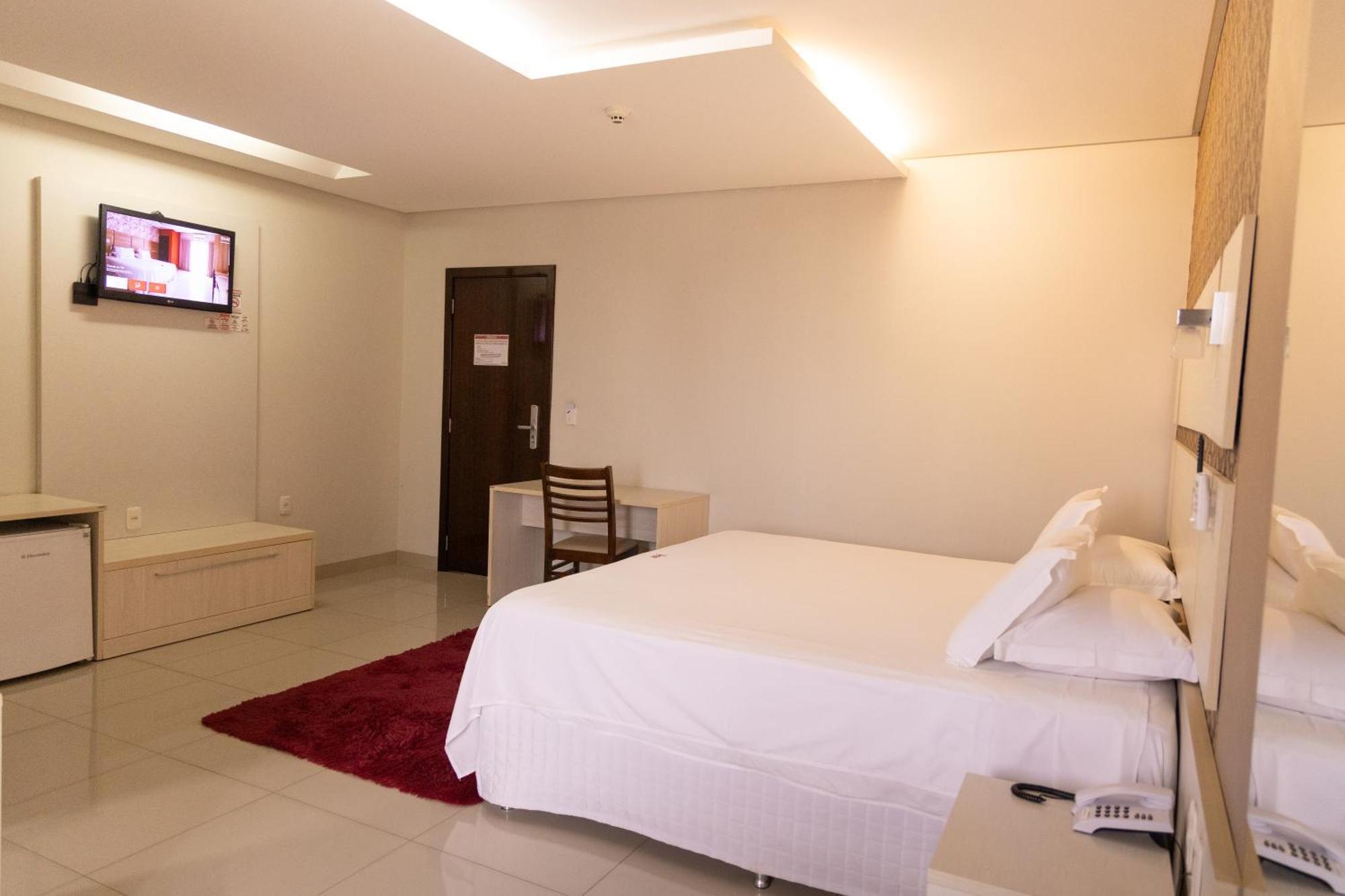 Tezla Hotel 东普里马韦拉 外观 照片