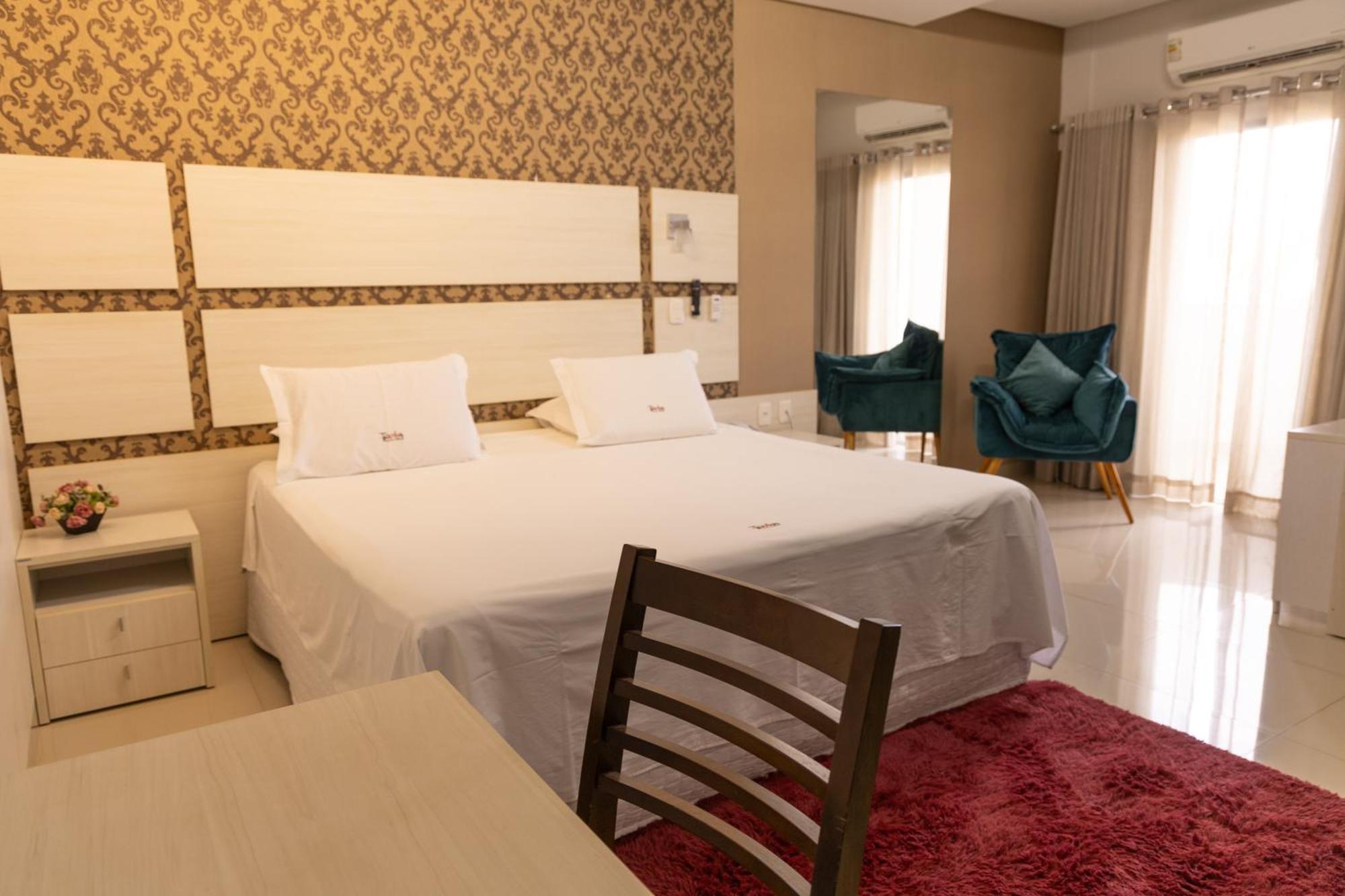 Tezla Hotel 东普里马韦拉 外观 照片